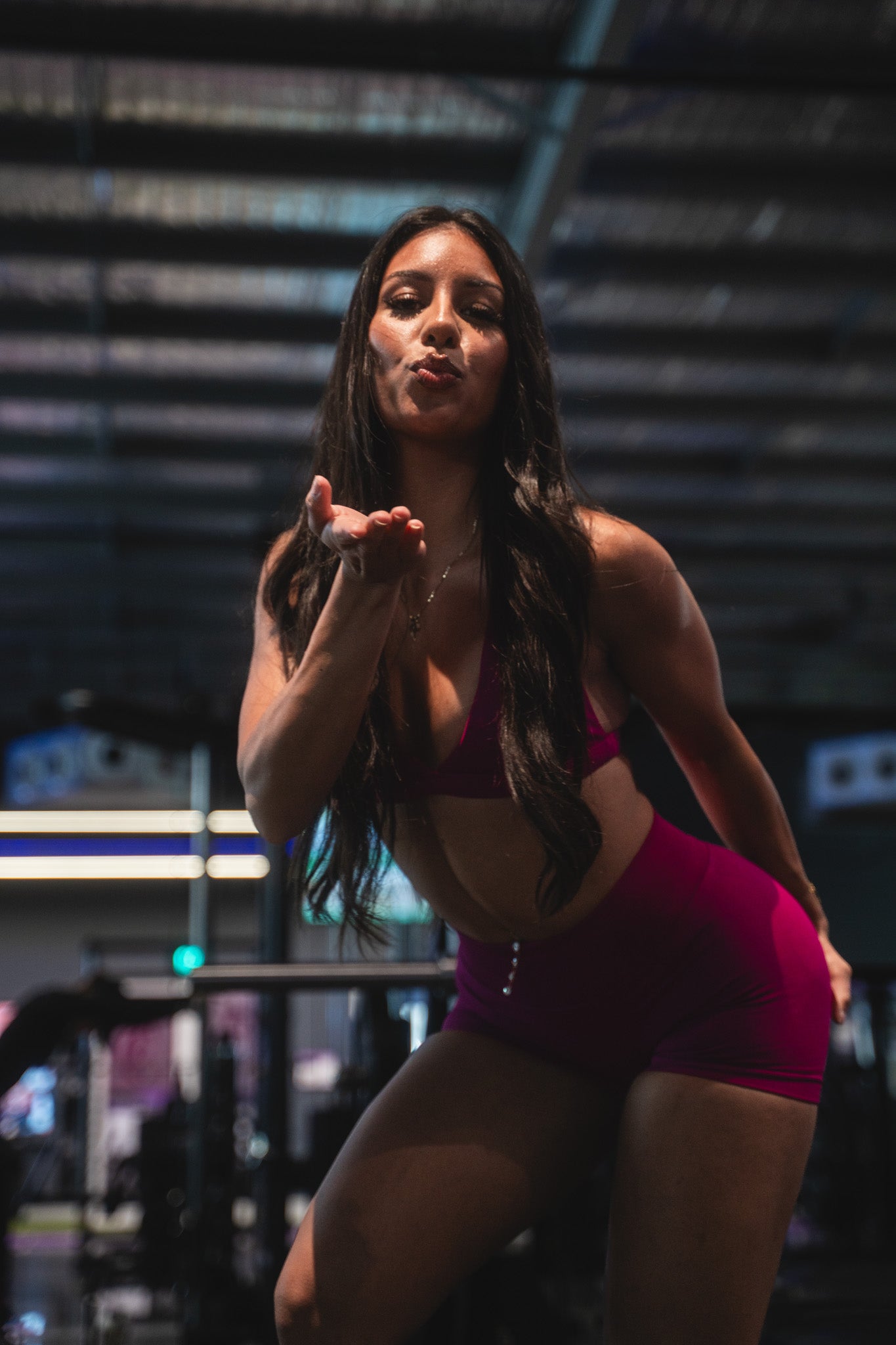 KALI BOOTY SHORTS - BERRY
